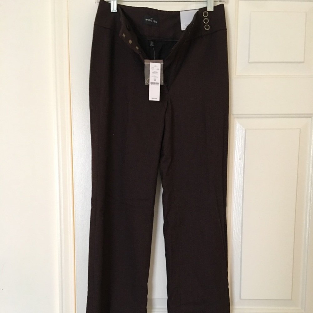White House Black Market Wide Leg Pant Burgundy.